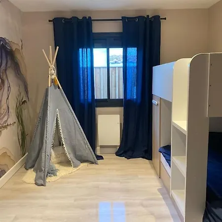 A La Van O Den 4 Etoiles Avec Jacuzzi Willa
