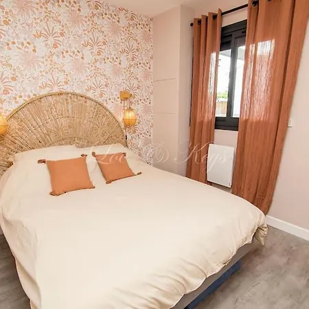 A La Van O Den 4 Etoiles Avec Jacuzzi Biscarrosse